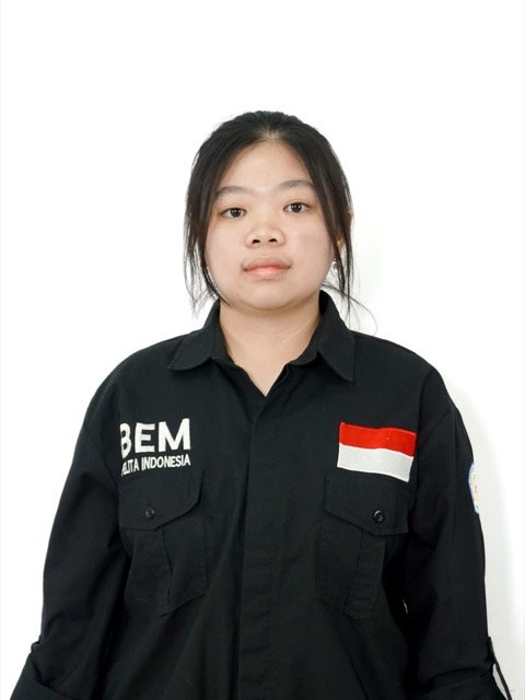 Ayumi Carolyn