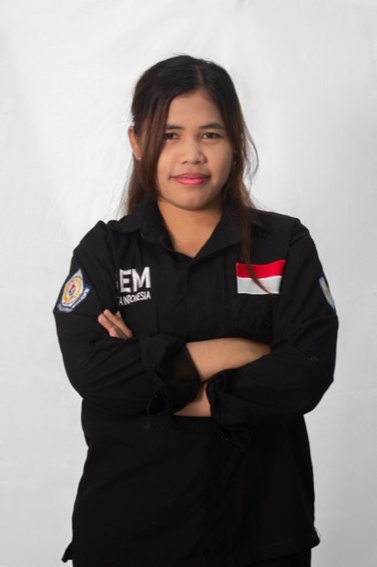 Teresia Ezeria pardede